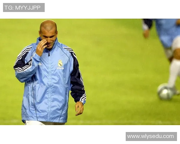 足球球星精湛控球技巧集锦 展现卓越技术与惊人反应速度