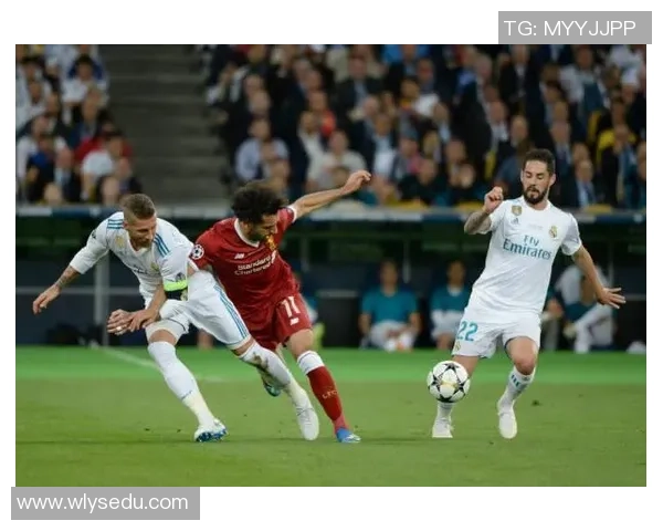 十一号球星在足球队中的重要性与表现分析 十一号球星在足球队中的重要性与表现分析